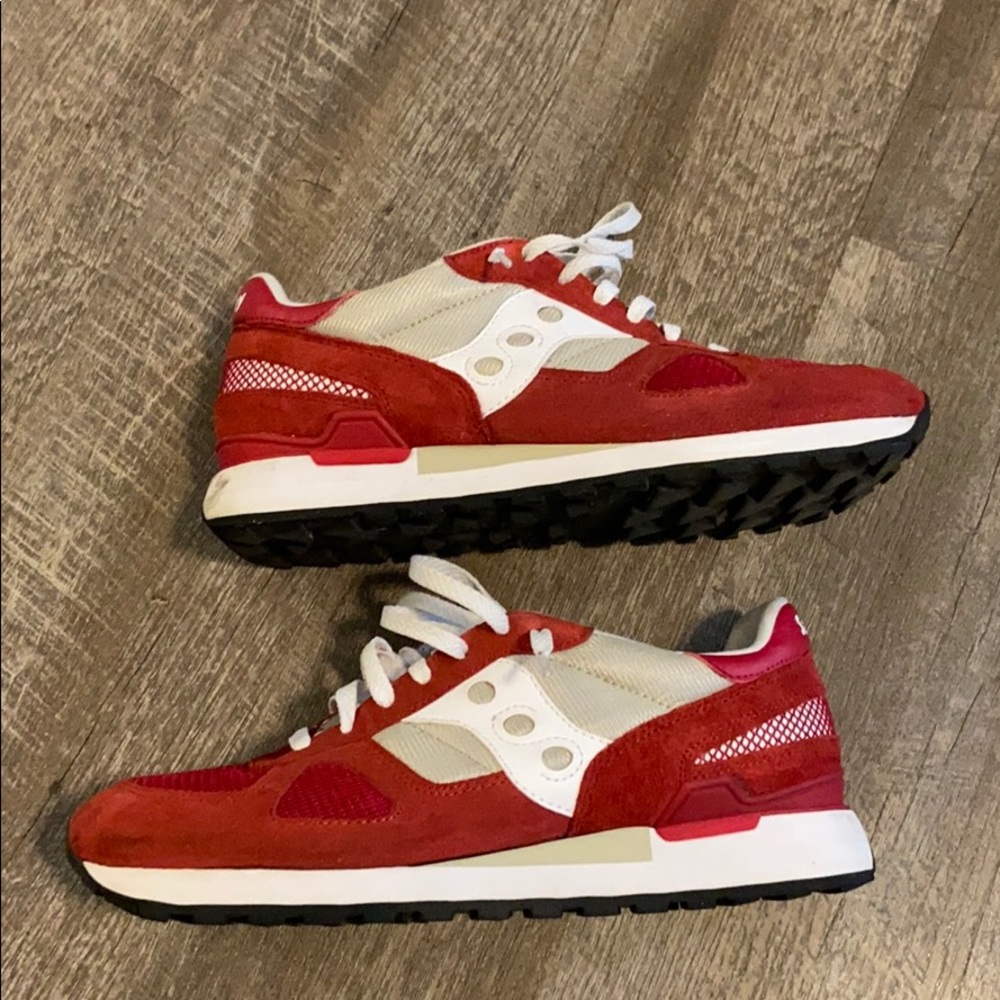 Men’s Saucony shadow sneaker